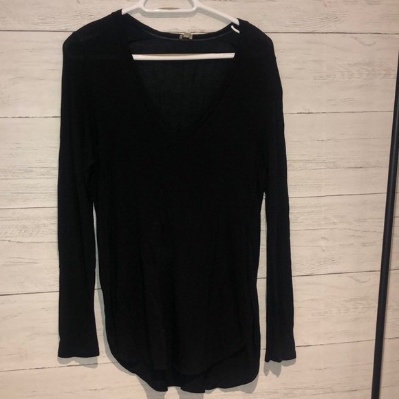 Wilfred Long V-Neck Long Sleeve w/ Slits - Picture 1 of 3